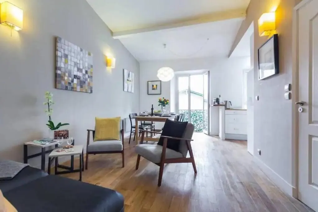 Historic Villefranche Penthouse, Steps To Beach Appartement Villefranche-sur-Mer